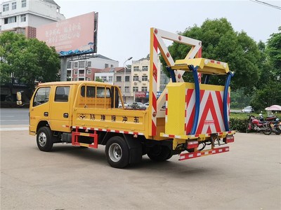 江鈴順達(dá)防撞緩沖車 高速防撞車操作規(guī)則詳解